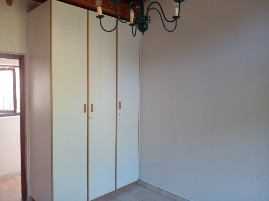 To Let 2 Bedroom Property for Rent in Mount Rhodes Western Cape